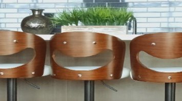 Business and Social Lounge